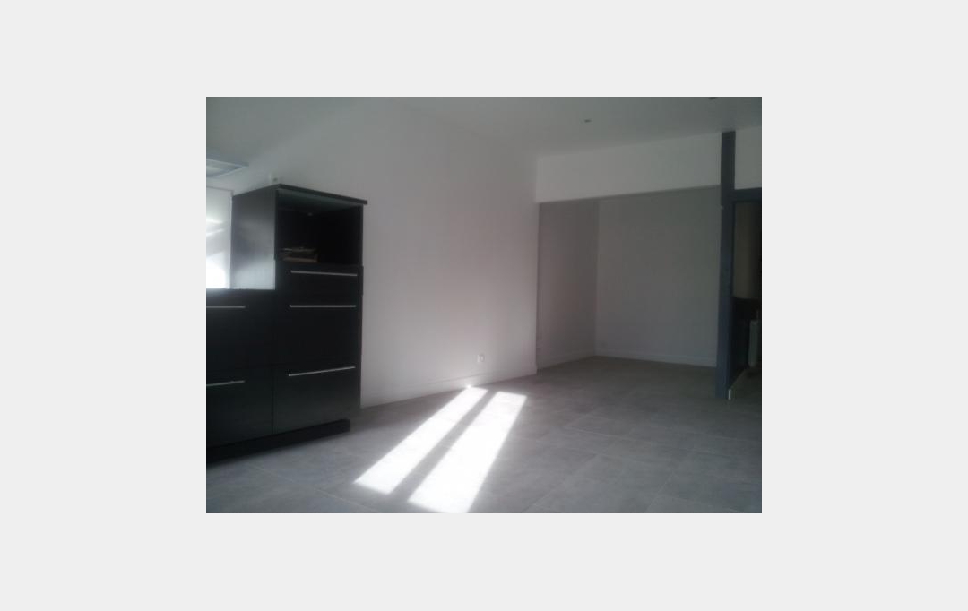Annonces BEAUJOLAIS : Appartement | SAIN-BEL (69210) | 34 m2 | 470 € 