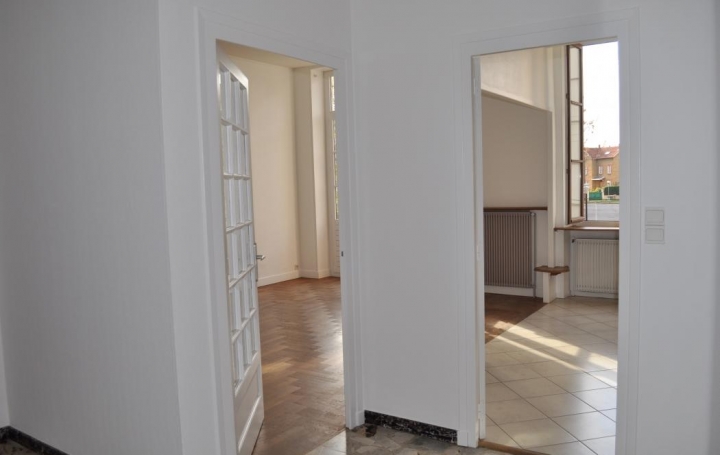 Annonces BEAUJOLAIS : Appartement | VILLEFRANCHE-SUR-SAONE (69400) | 100 m2 | 180 000 € 