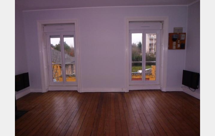 Annonces BEAUJOLAIS : Apartment | CHARNAY-LES-MACON (71850) | 62 m2 | 462 € 